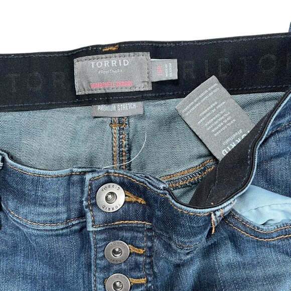 Torrid Women's Dark Blue Bombshell Skinny Jeans 16R Measures: 35x28 - Picture 8 of 8
